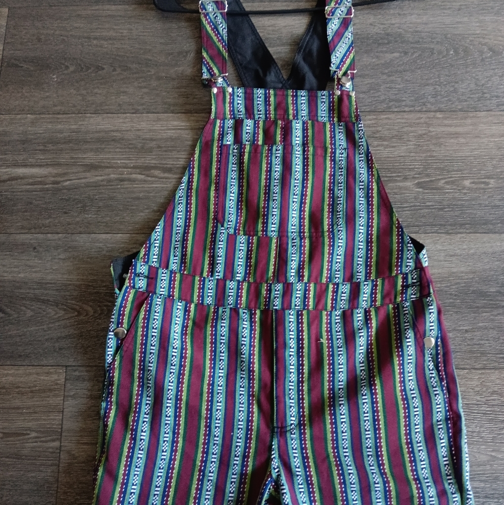 Vintage shorts overalls..fun boho design is perfect w your favorite sandals !